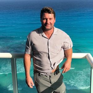 Meet your Posher, Todd